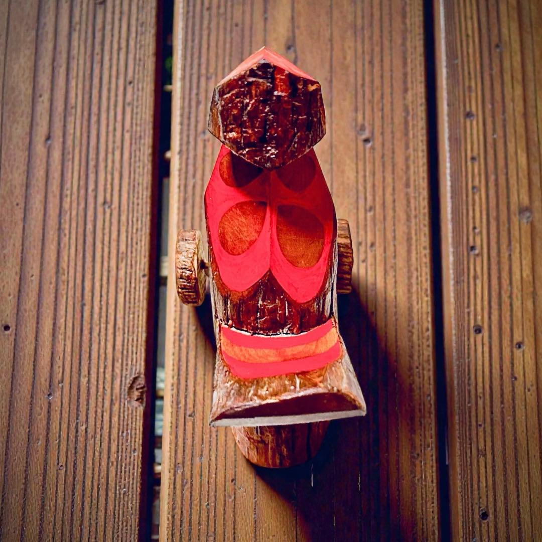 佐賀県廃絶郷土玩具 杵島山（きしまやま）一刀彫り・きゃつぐろC・新里真紗生 民藝