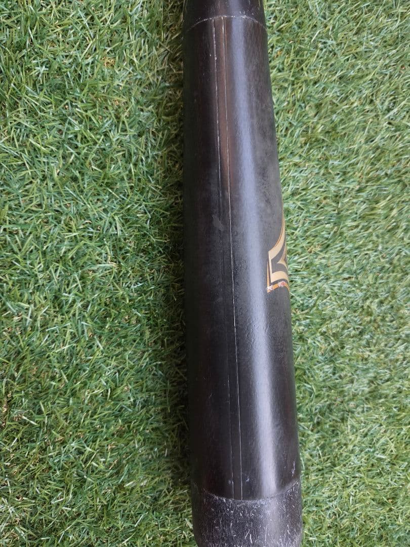 BEYOND MAX LEGACY 少年用バット　バットケース付き　レガシー