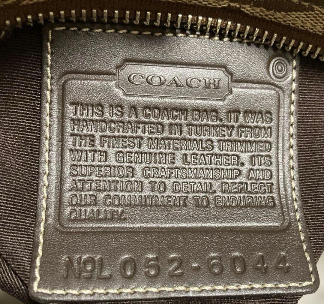 COACH　アクセサリーポーチ★極美品ハンドバッグ シグネチャー　6044