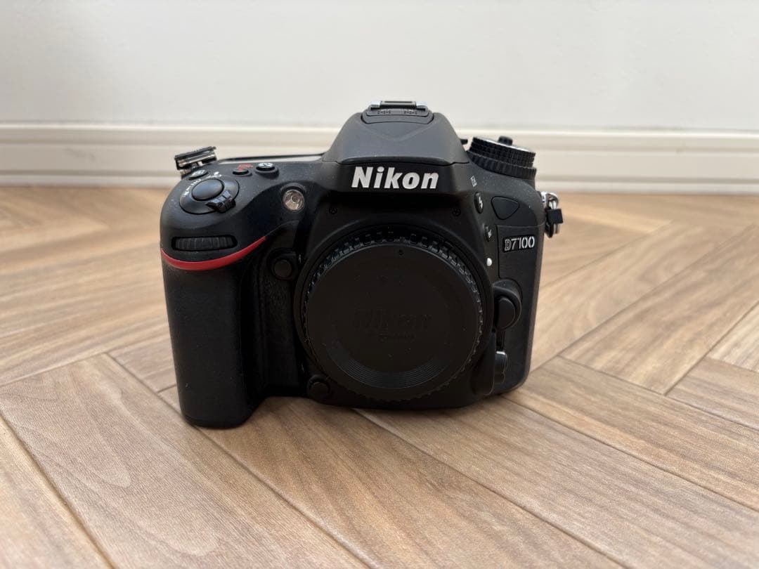 NikonD7100 レンズキット元箱付き