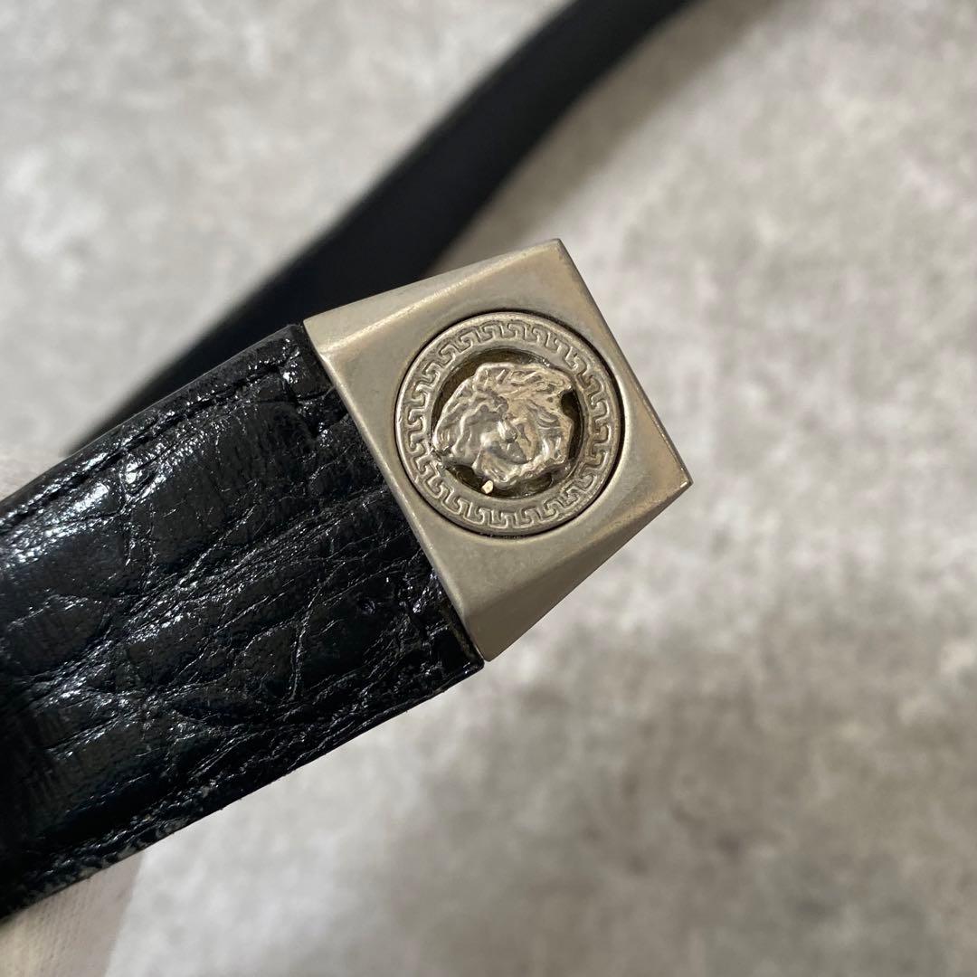 ヴェルサーチ　ベルト　クロコ型押し　レザー　ブラック　ゴールド金具