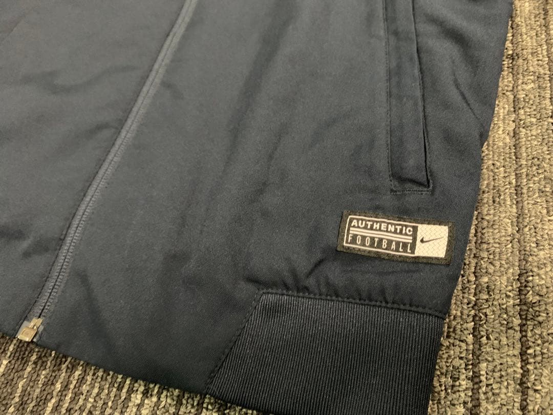 極美品　NIKE 鹿島アントラーズ　ナイロンジャケット　M 支給品　ジャージ