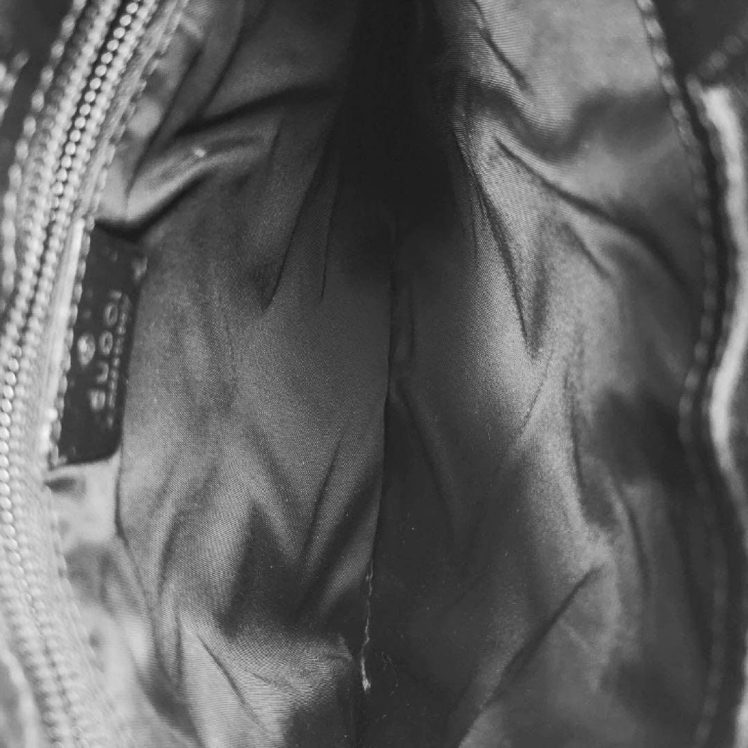 GUCCI ショルダーバッグ クロスボディ gg柄 キャンバス 黒