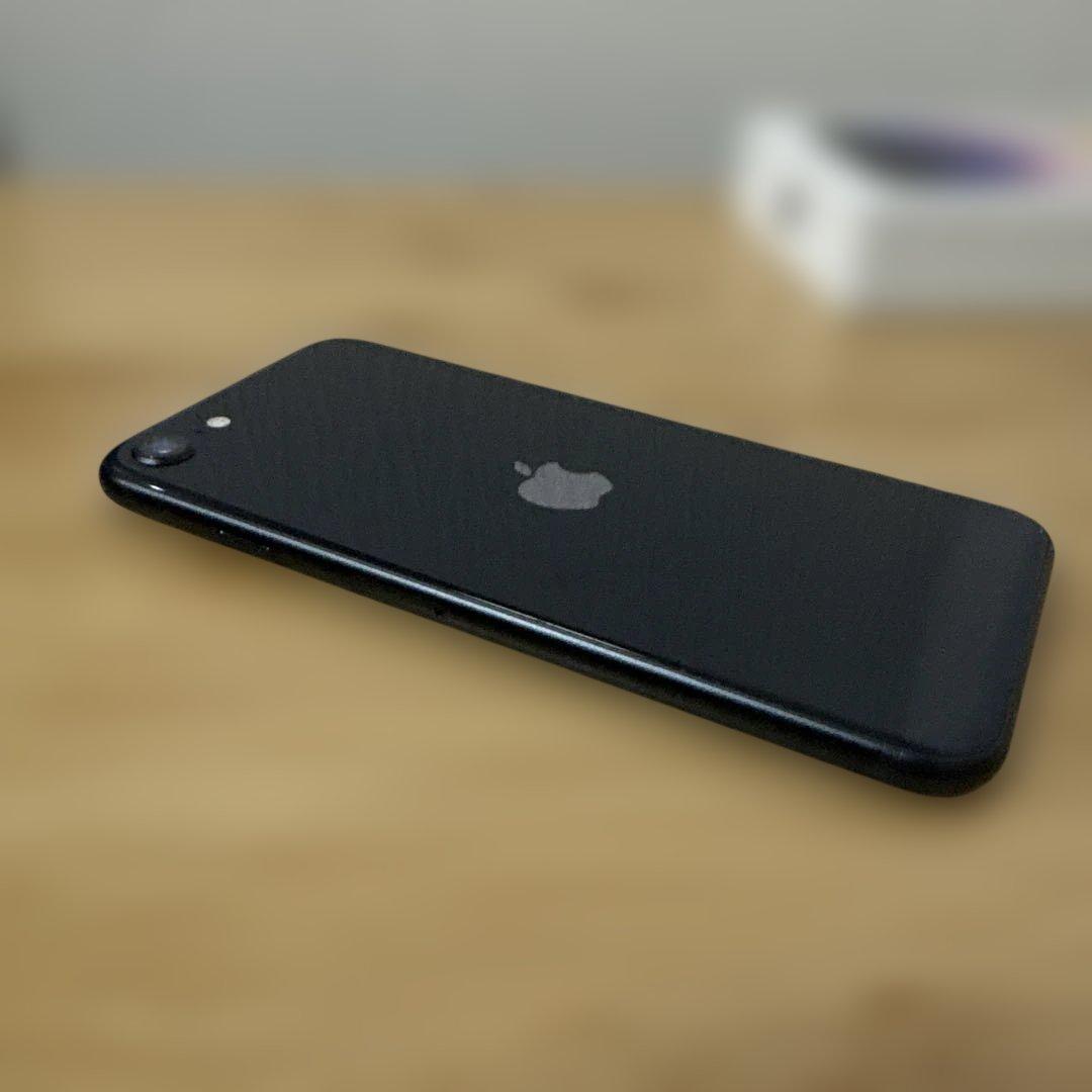 iPhone SE 第3世代 128GB ミッドナイトカラー