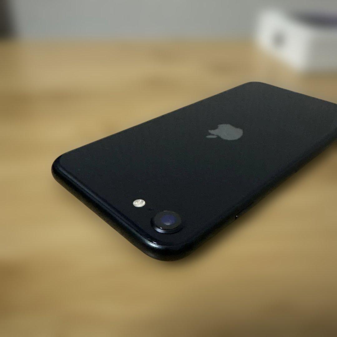 iPhone SE 第3世代 128GB ミッドナイトカラー