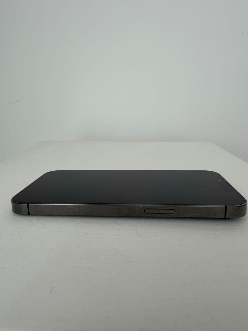 Apple iPhone 13 Pro 1TB グラファイト 本体 中古美品