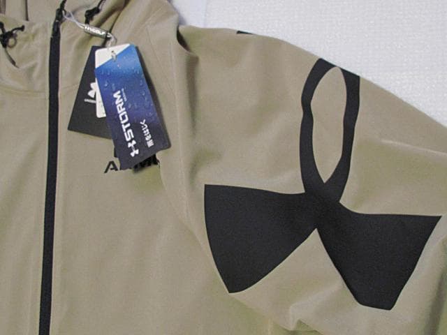 UNDER ARMOUR XL ゴルフジャケット 完売品 フルジップ 撥水