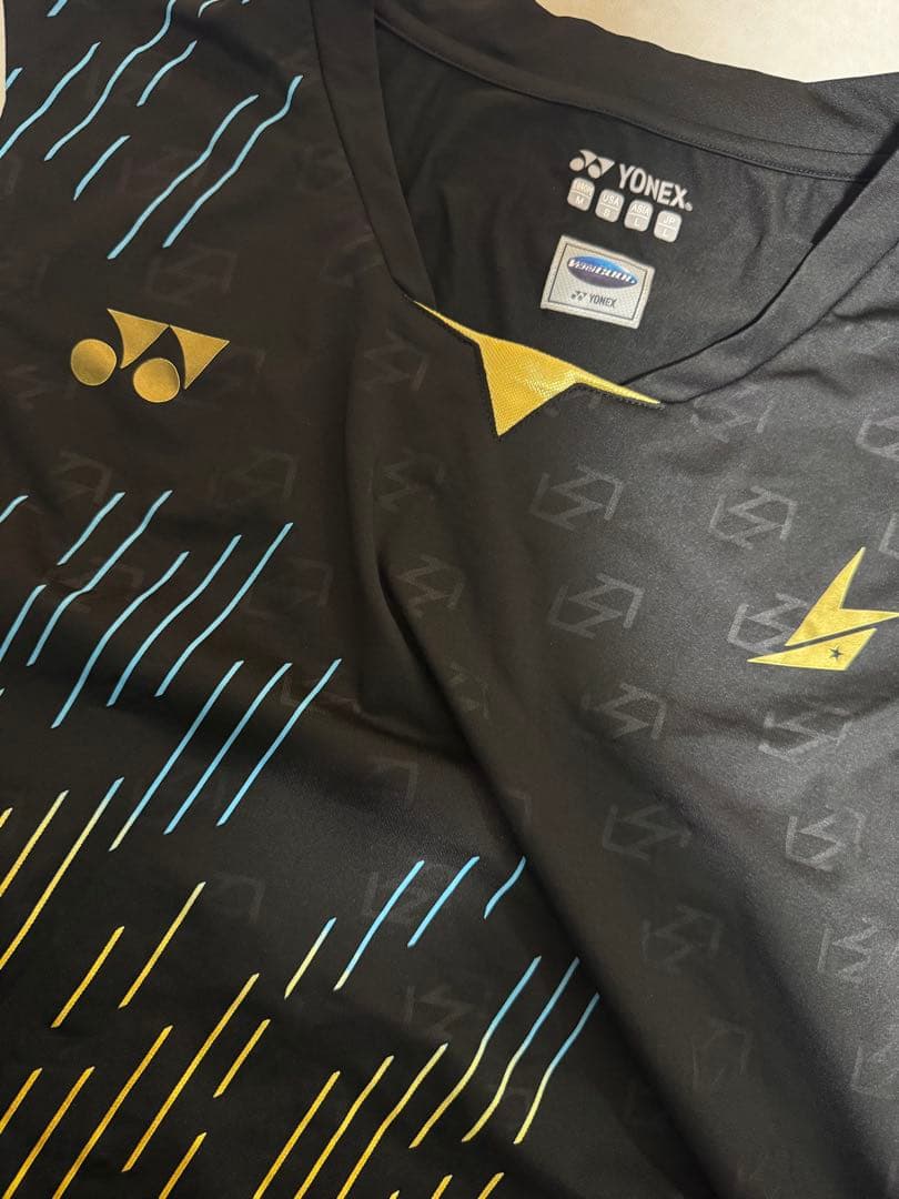 YONEX ノースリーブシャツ ブラック