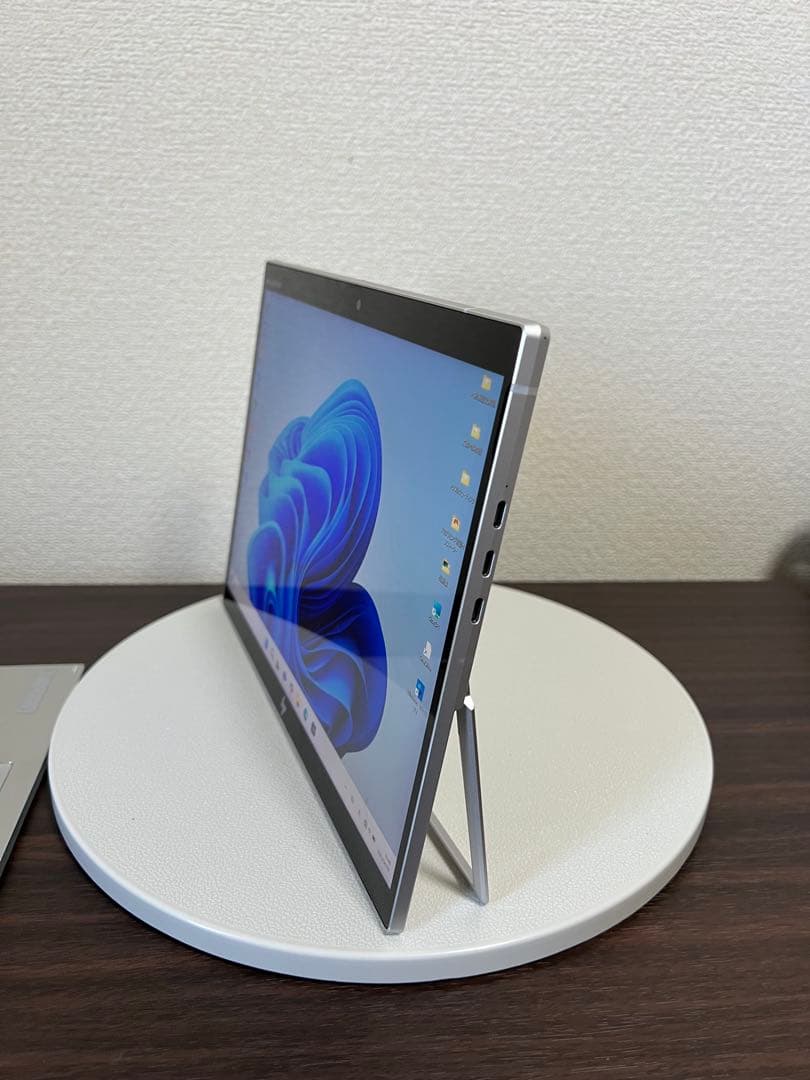 HP Elite x2 G8 Tablet i5-1145G7メモリ16GB