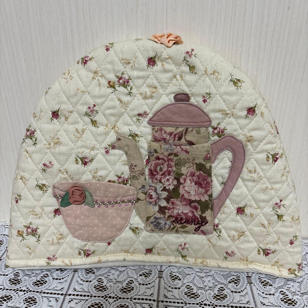 マニー　エプロン&ティーコゼー　コラージュ