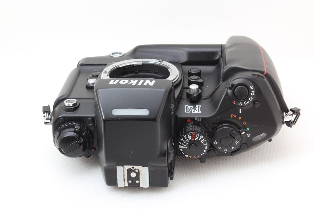 外観良品 Nikon F4 ボディ 動作未確認 ＃I17