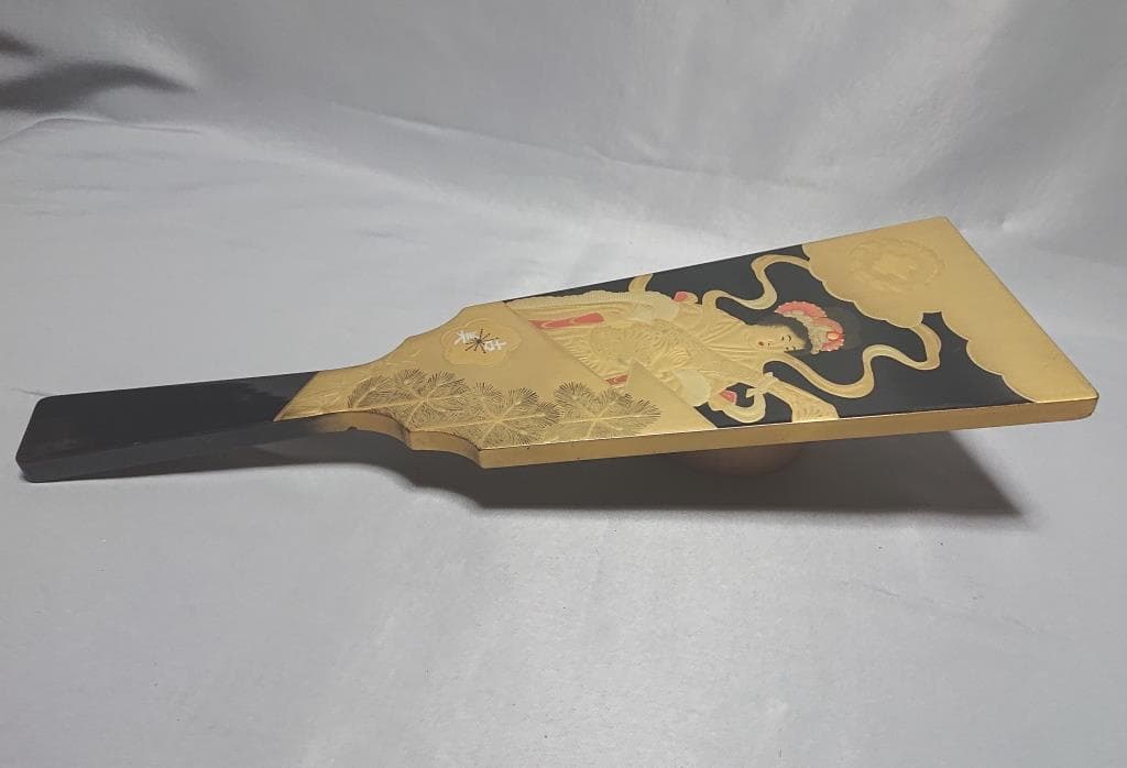 旧家蔵出し　羽子板　豪華蒔絵「天女の羽衣」木箱入り