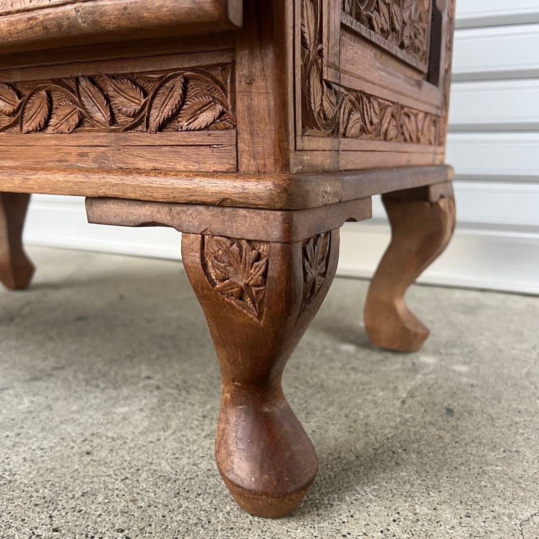 高級 アジアアン アンティーク 彫刻入り木製 引き出し付き