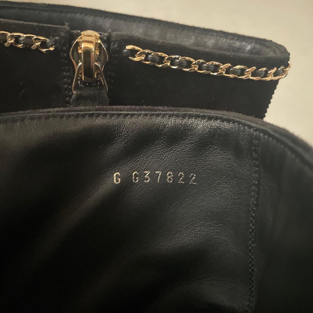 CHANEL 黒　スエード　ショートブーツ