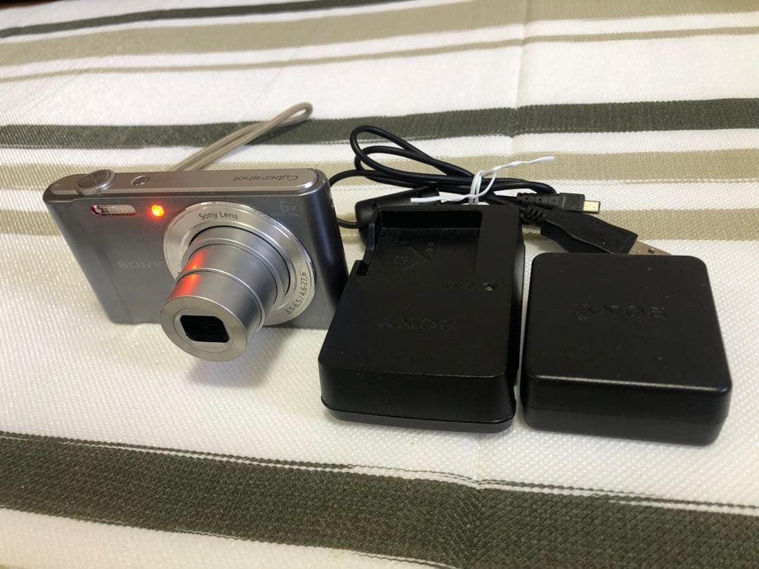 SONY DSC-W810 20.1メガピクセル画素 コンパクトデジタルカメラ