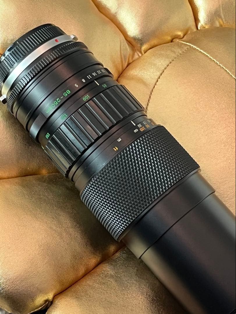 OLYMPUS OM-1 ブラック 35mm F2.8 85-250mm F5