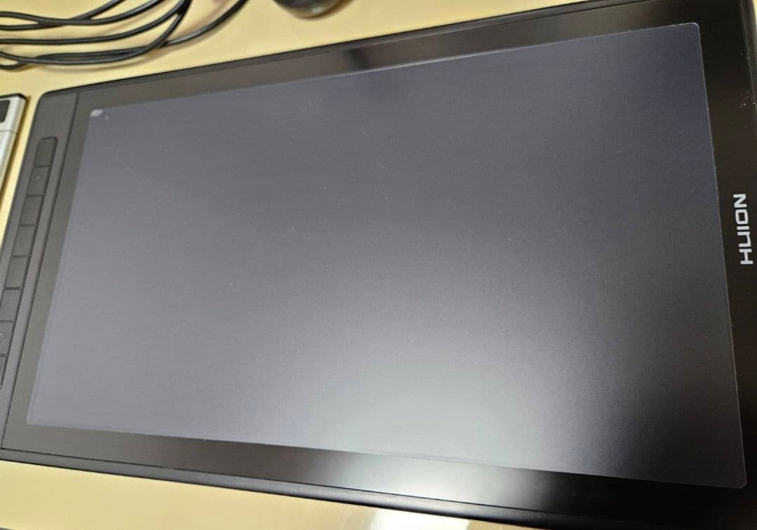 Kamvas pro 16(2.5K) HUION フィルム貼り付け済み