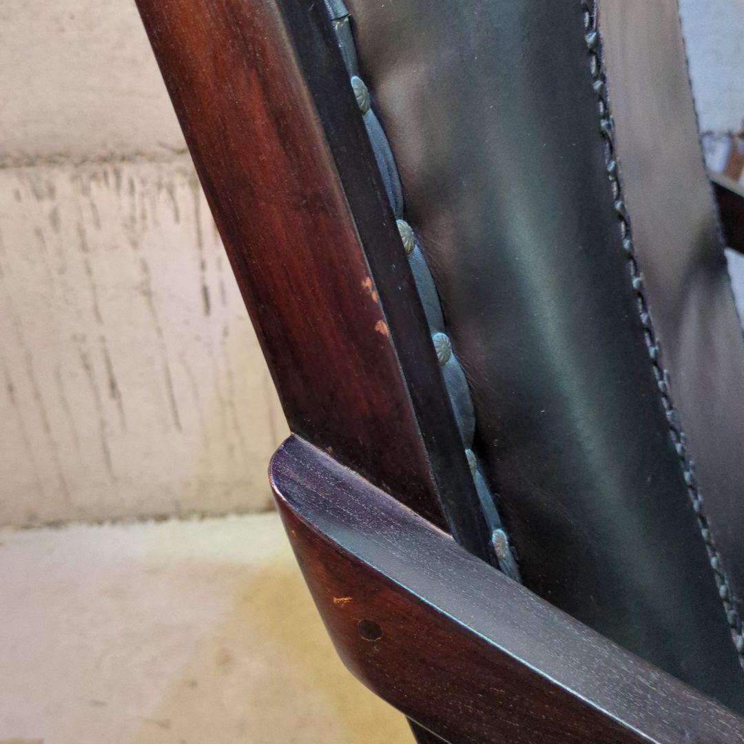 本革 英国調 パーソナルチェア アーム イギリス風 レザー 鋲打　ヴィンテージ