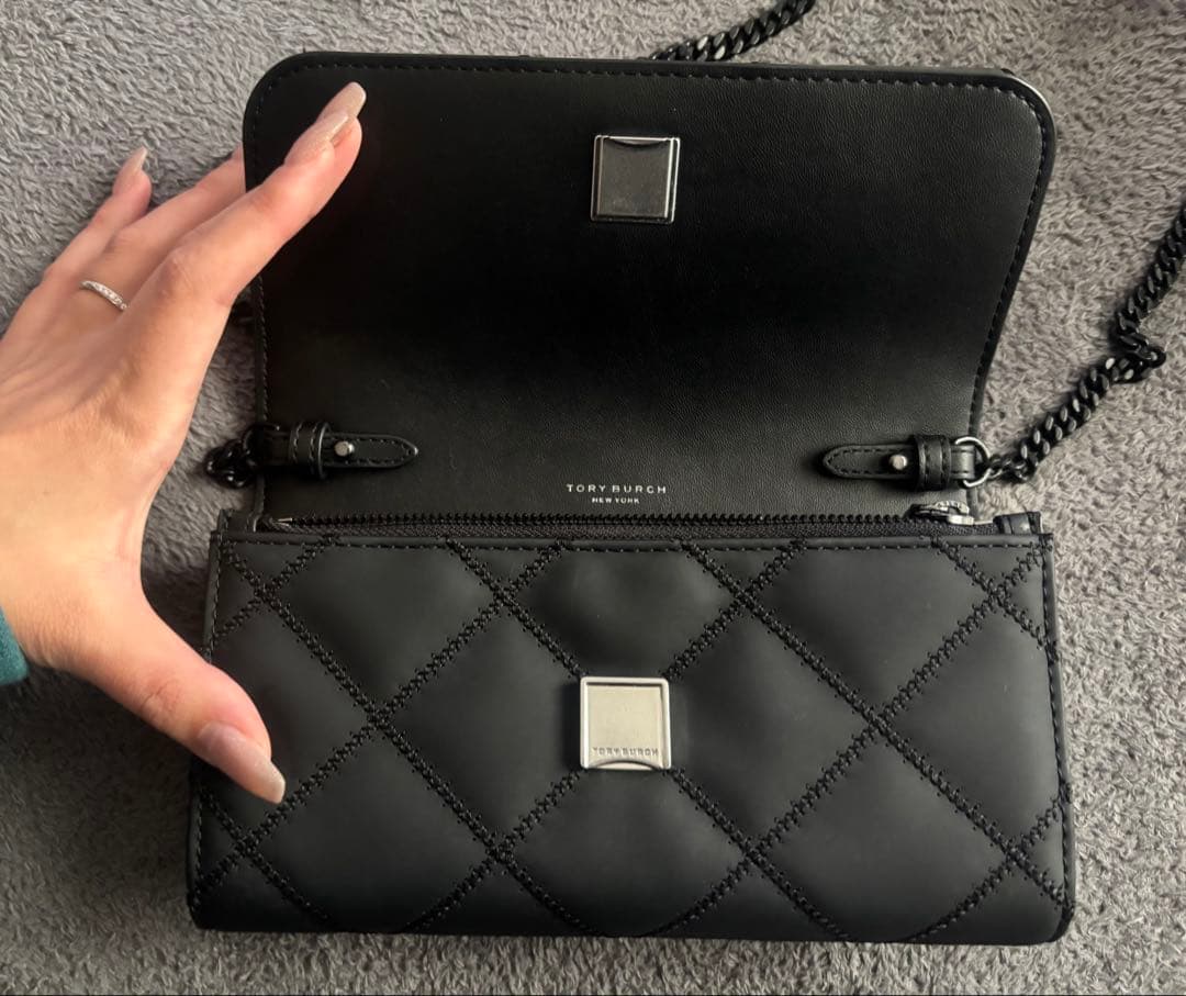 オ*リ様 Tory Burch マットブラック チェーンウォレット ショルダーバ