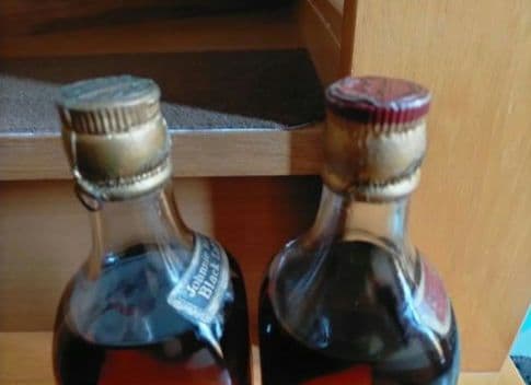 ジョニー・ウォーカー 1960年代 ブラック& レッドラベル 希少コルクキャップ