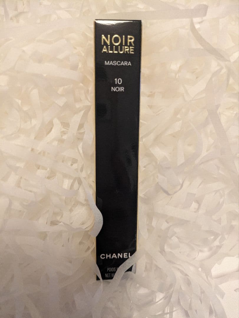 CHANEL クリスマスコフレ2025 アイシャドウ　マスカラセット　ポーチ