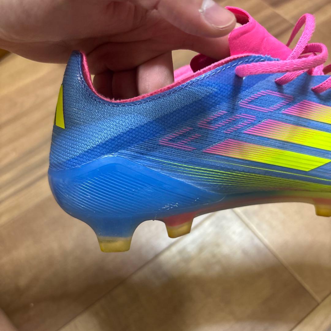 adidas F50 サッカーシューズ 青/ピンク/黄