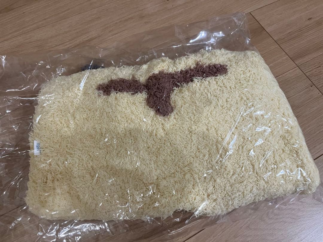 【新品未使用】タグ付き　ジェラートピケ　ピカチュウ　ロンパース　80-90