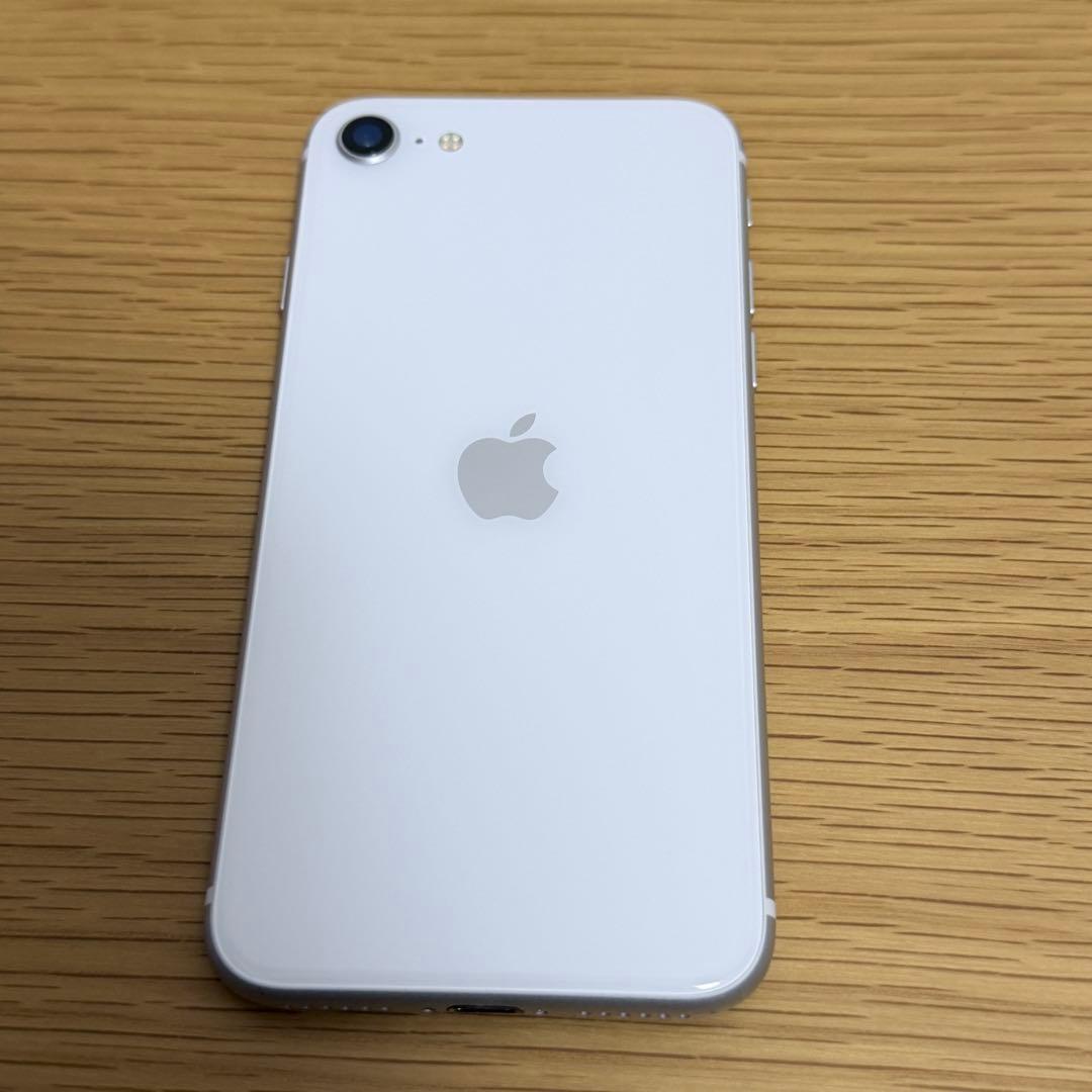 iPhone SE 第2世代　64GB ホワイト