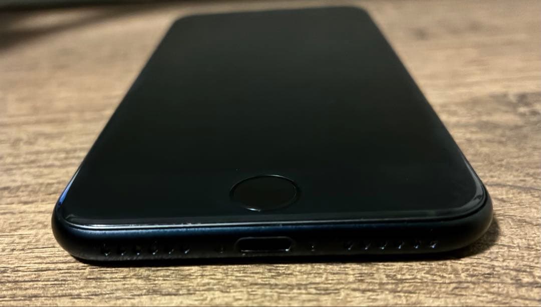 iPhoneSE3 ミッドナイト 128GB