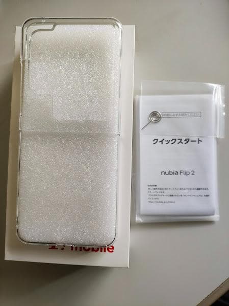 スマートフォン本体 nubia Flip2