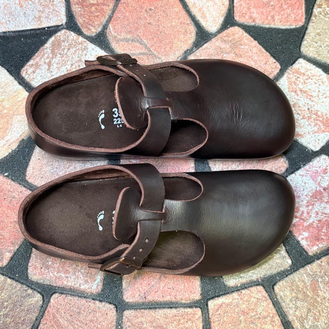 極美品　ビルケンシュトック　サンダル　22.5cm サボ　Tストラップ　ブラウン