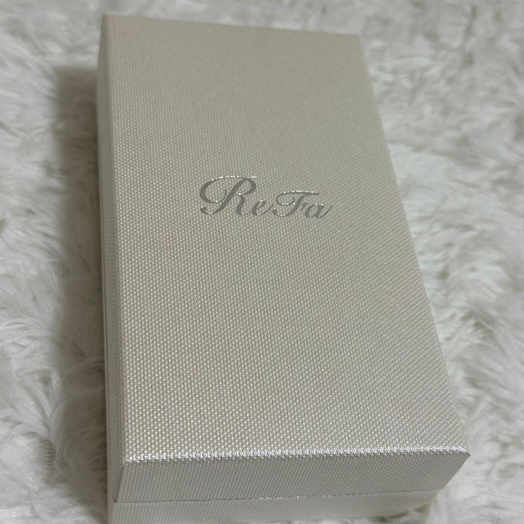 新品✨リファエスカラット 美顔器 コンパクトローラー マイクロカレント 収納袋