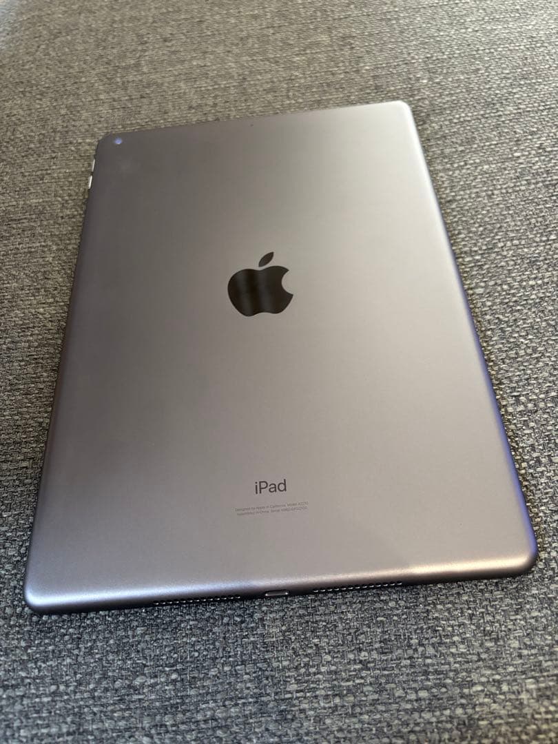 セールipad 第8世代 スペースグレー128gb アップルペンシル付