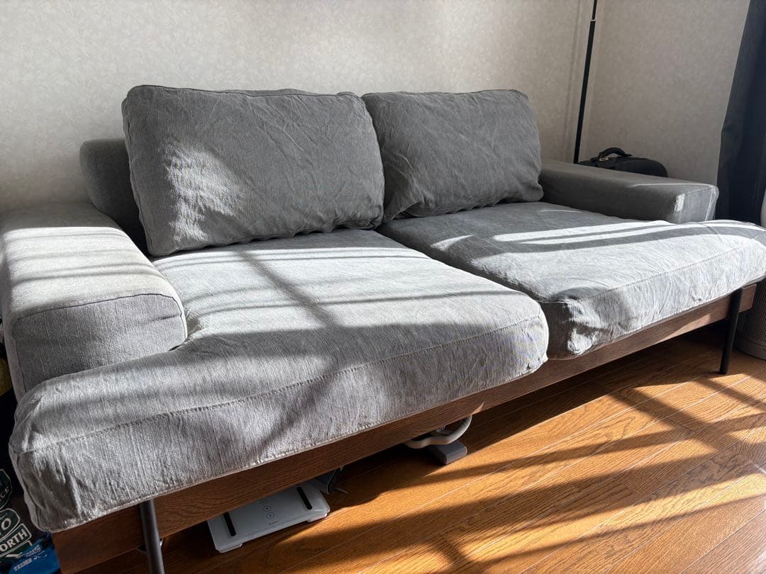 【直接取引のみ】MUTUKI グレー・2人掛けソファ 1.8m ※横浜市青葉区