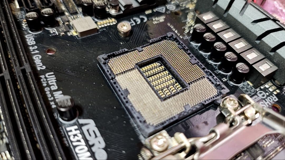 ASRock H370M-ITX/ac マザーボード (mini-itx)