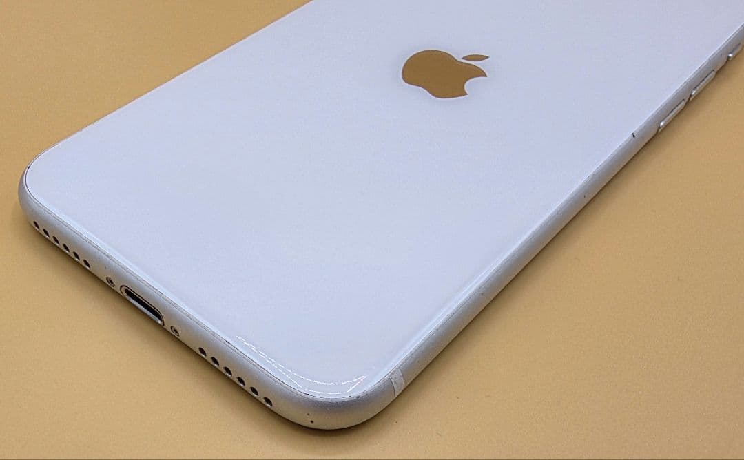 Apple iPhone SE 第2世代 Model A2296 ジャンク品