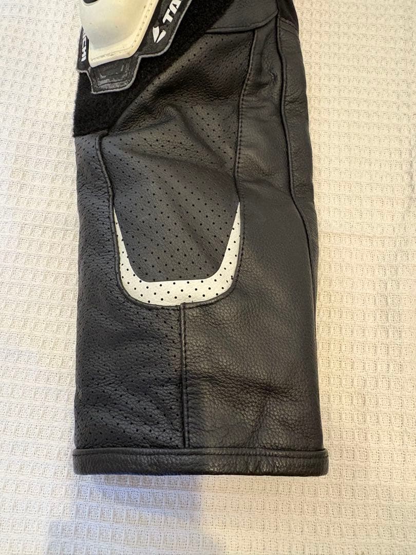 【みつやさま専用】RSY-824 エイペックスレザーパンツ　Mサイズ【EU46】