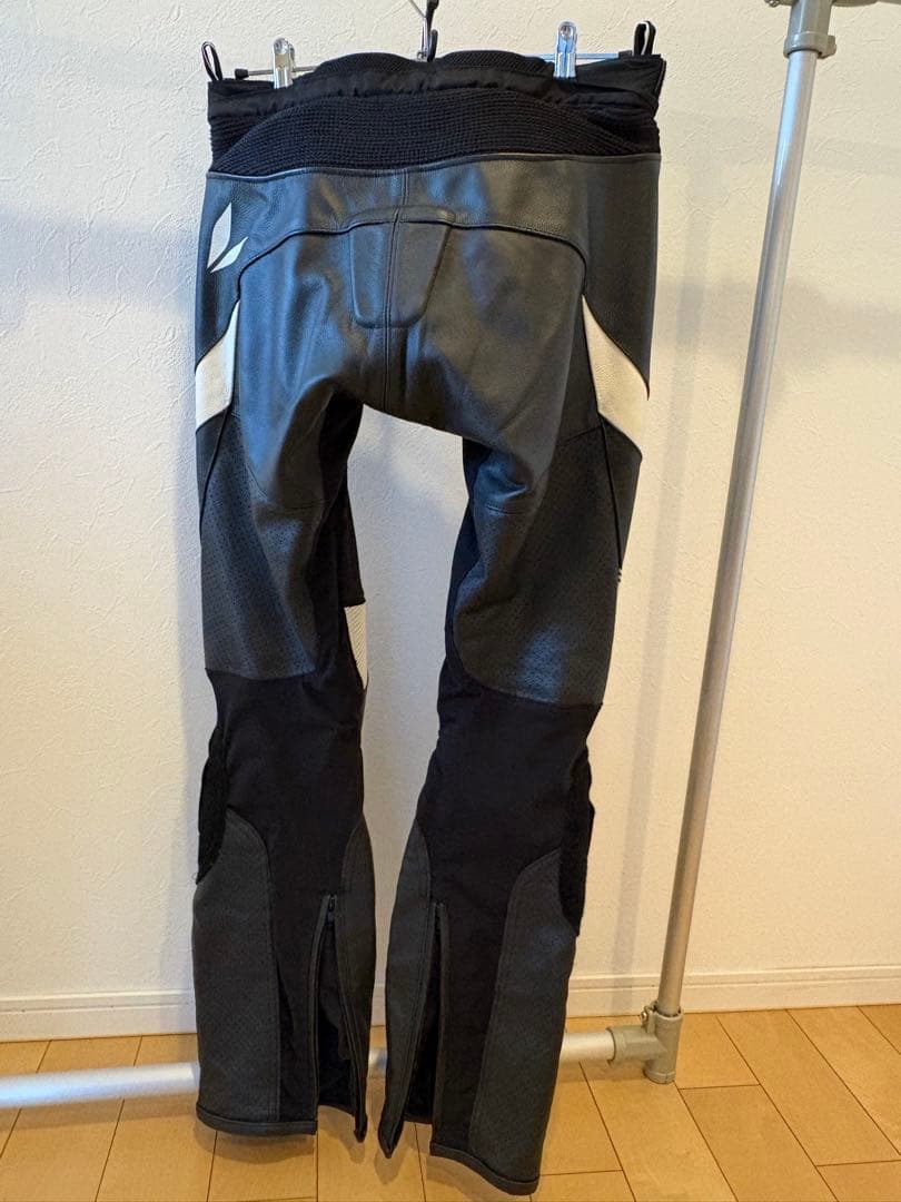 【みつやさま専用】RSY-824 エイペックスレザーパンツ　Mサイズ【EU46】