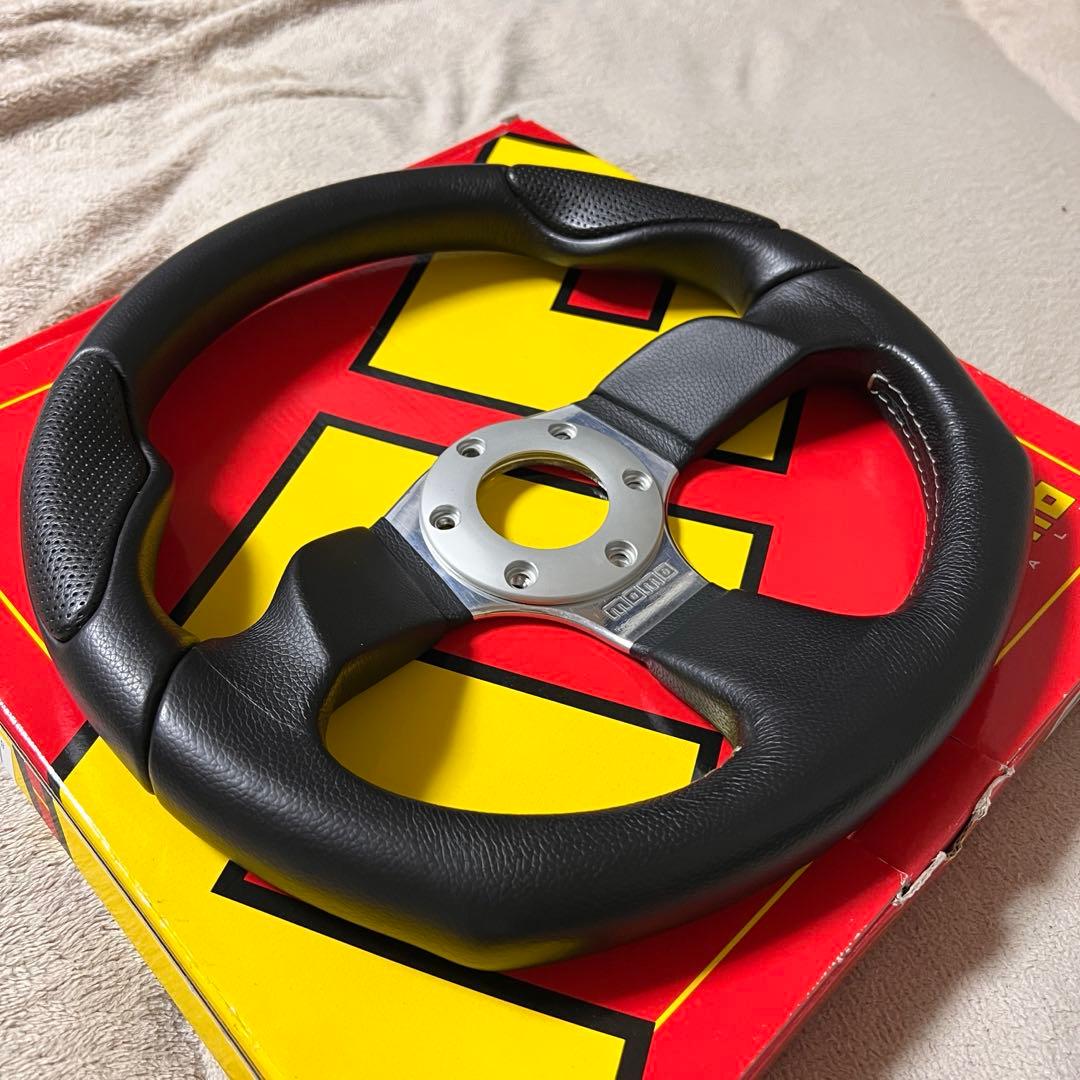 モモ コマンド 2R 320mm ステアリング MOMO COMMANDO 2R