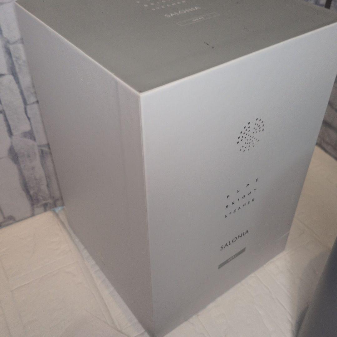 美品　SALONIA フェイススチーマー グレー