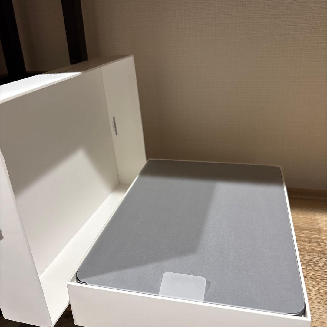 美品 iPad Pro 11インチ 128GB 第4世代 スペースグレー ESR