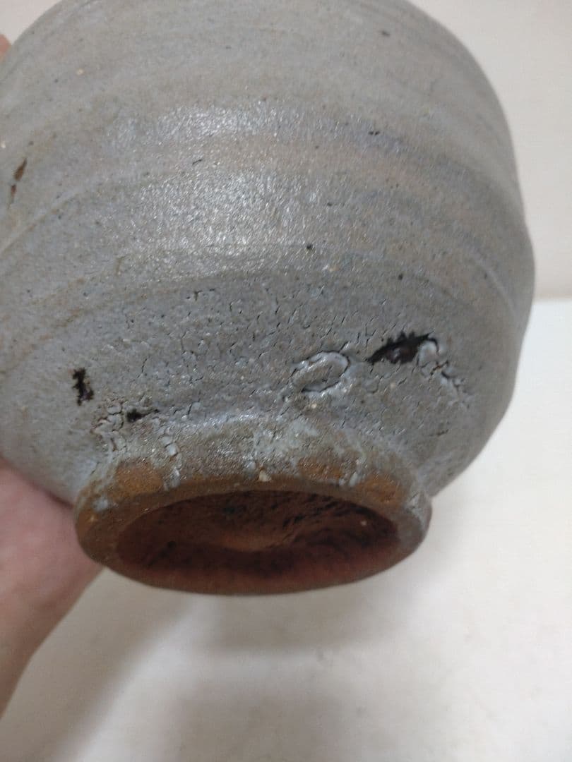 西岡小十 唐津皮鯨茶碗 共箱 共布 栞 茶道具