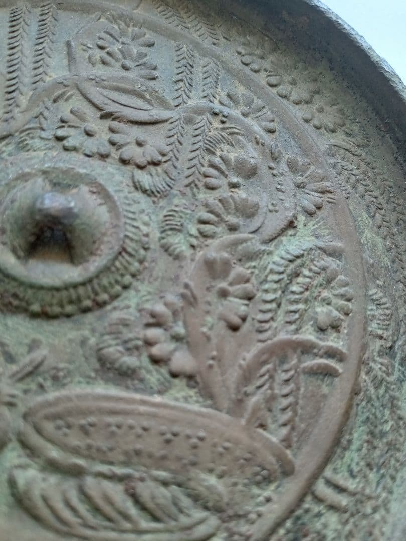 和鏡（古鏡）　桜花垂藤双鳥図　鎌倉時代