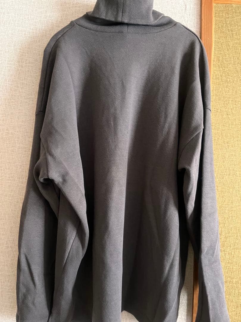 KAZUYUKI KUMAGAI ATTACHMENT グレー タートルネック