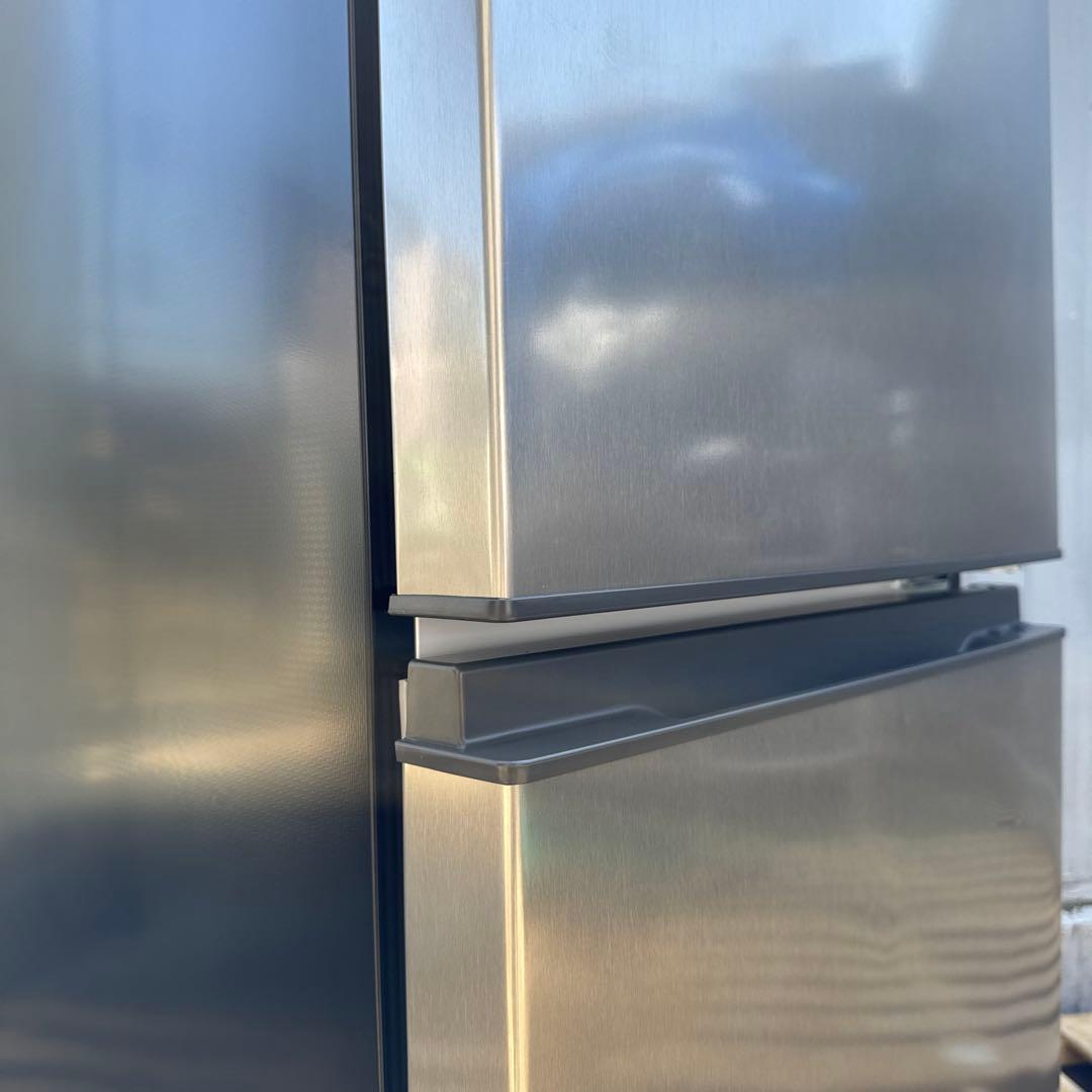 AQUA 2023年製 2ドア冷蔵庫 スタイリッシュシルバー 135L 495m