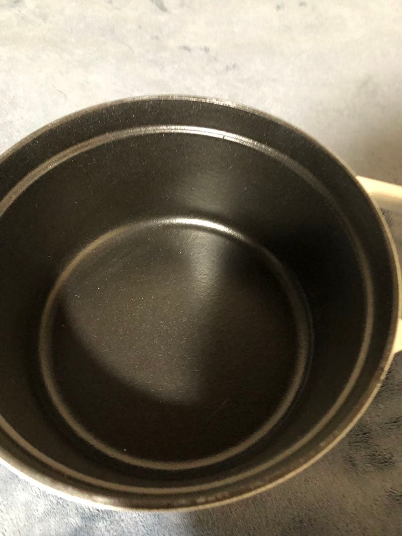 STAUB ストウブ 20cm 白　中古品