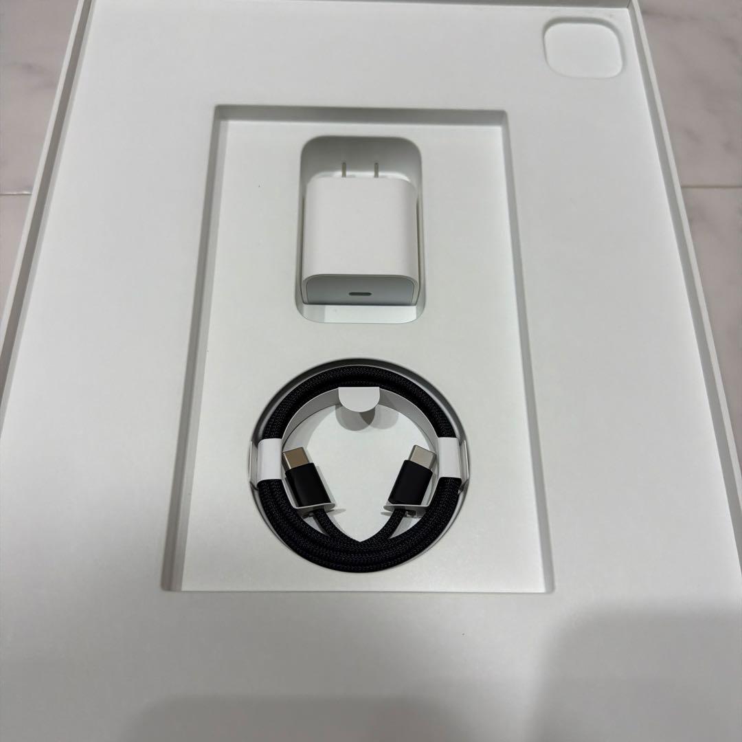 iPad Pro 13 インチ (M4) Wi-Fi 256GB ブラック