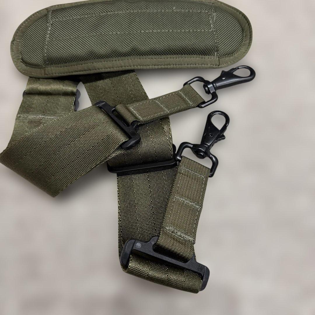 BRIEFING / NEO B4 LINER レンジャーグリーン