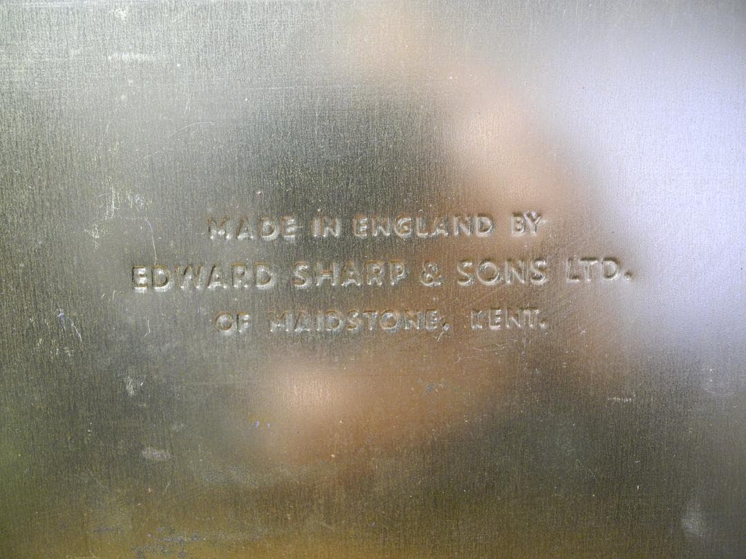 【ビンテージ品】エリザベス女王とフィリップ殿下／ガーズのショートブレッド空き缶