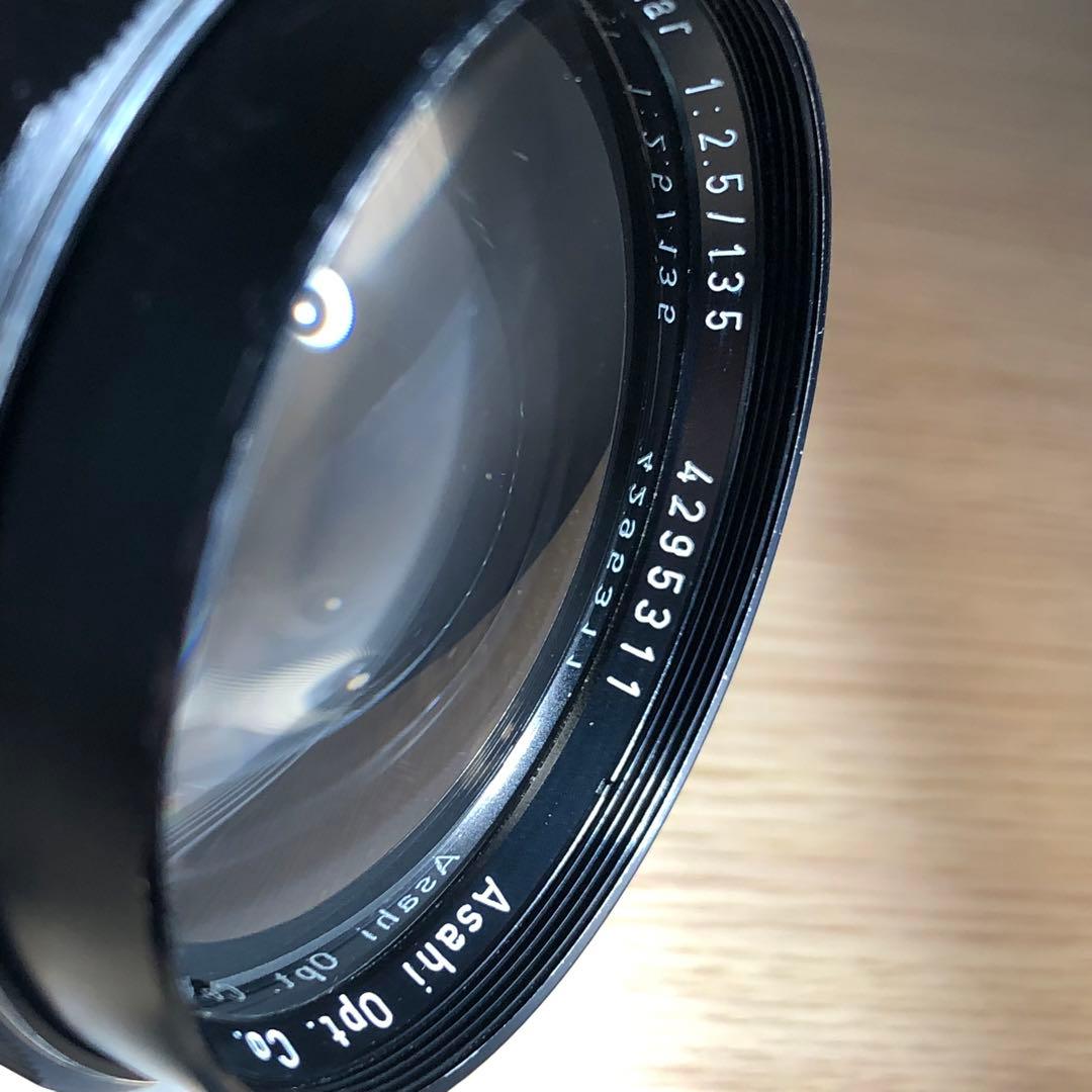 純正キャップ付　SUPER TAKUMAR 135mm f2.5 M42マウント